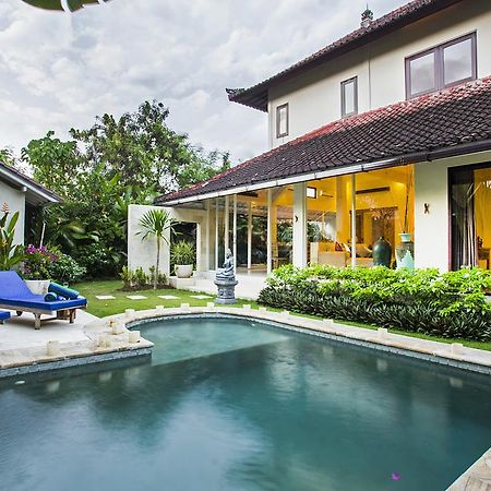 Villa Arushi Seminyak Eksteriør bilde